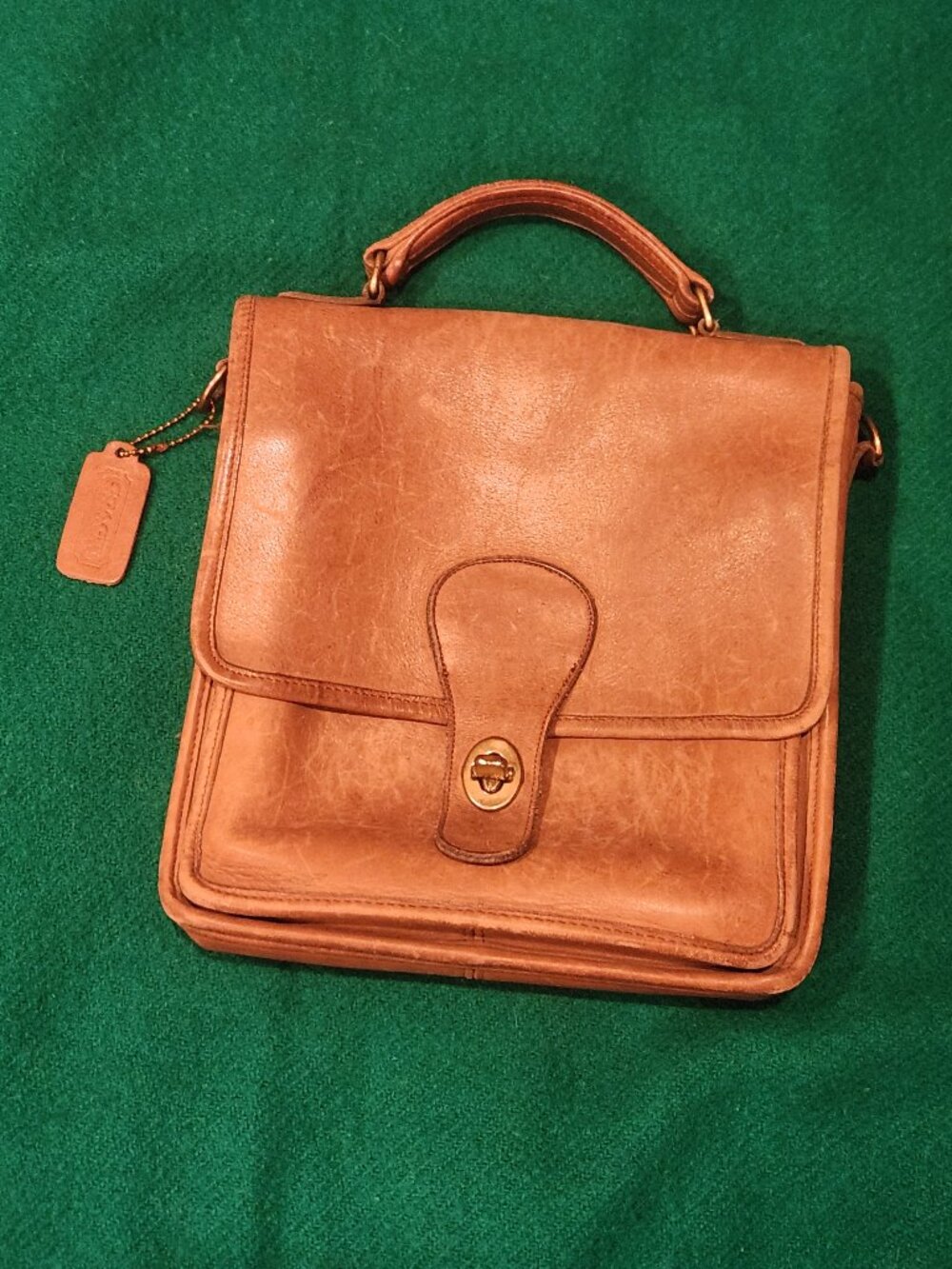Vintage COACH station bag